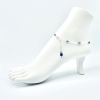 adjustable size 9.5" up to 11"