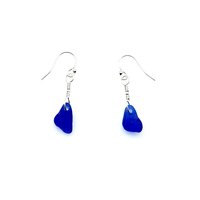 dainty earings for daughter