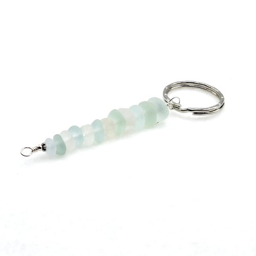 3 3/8" in length from the top of the keyring