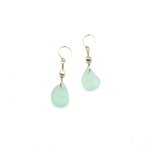 sea foam green pastel